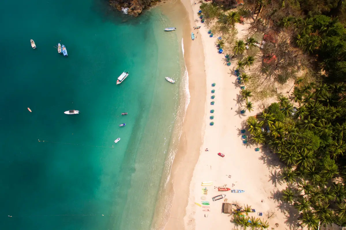 Regeneracja skóry po lecie - jak odnowić twarz po słońcu i upałach?