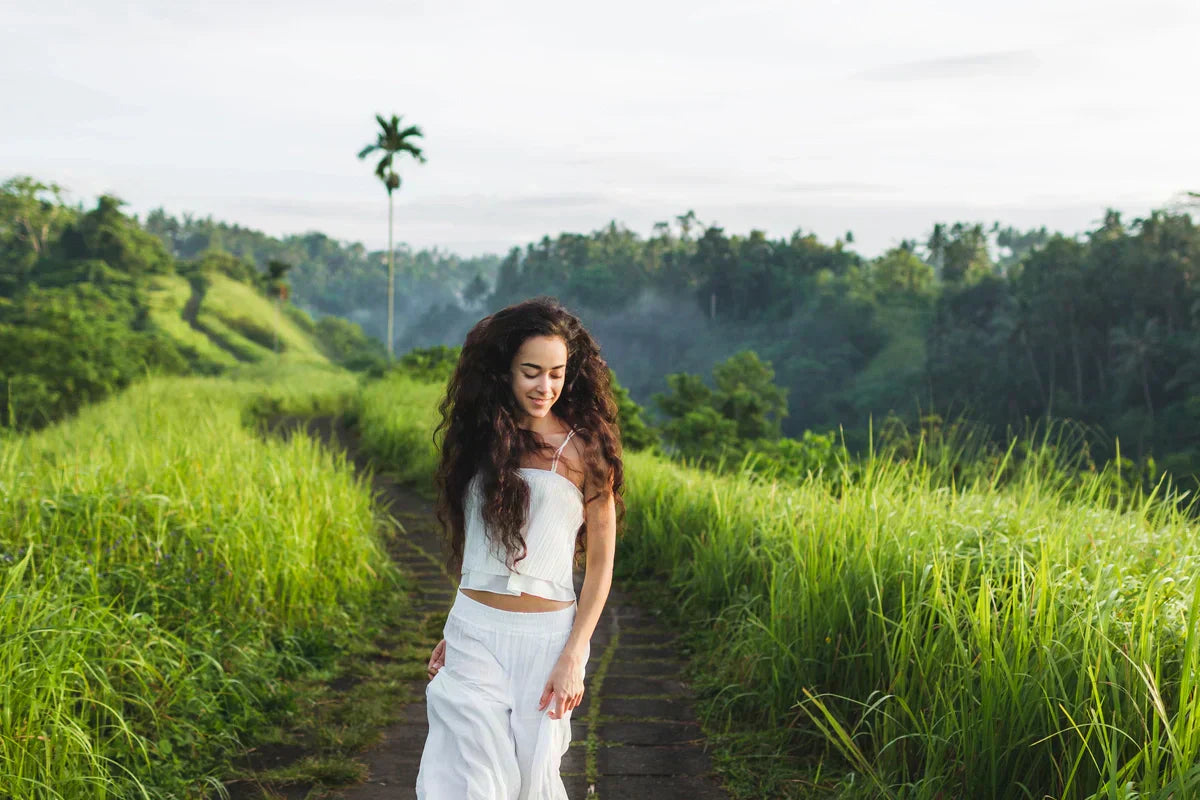 Kosmetyki pochodzenia naturalnego - jak je rozpoznać i dlaczego warto po nie sięgać?