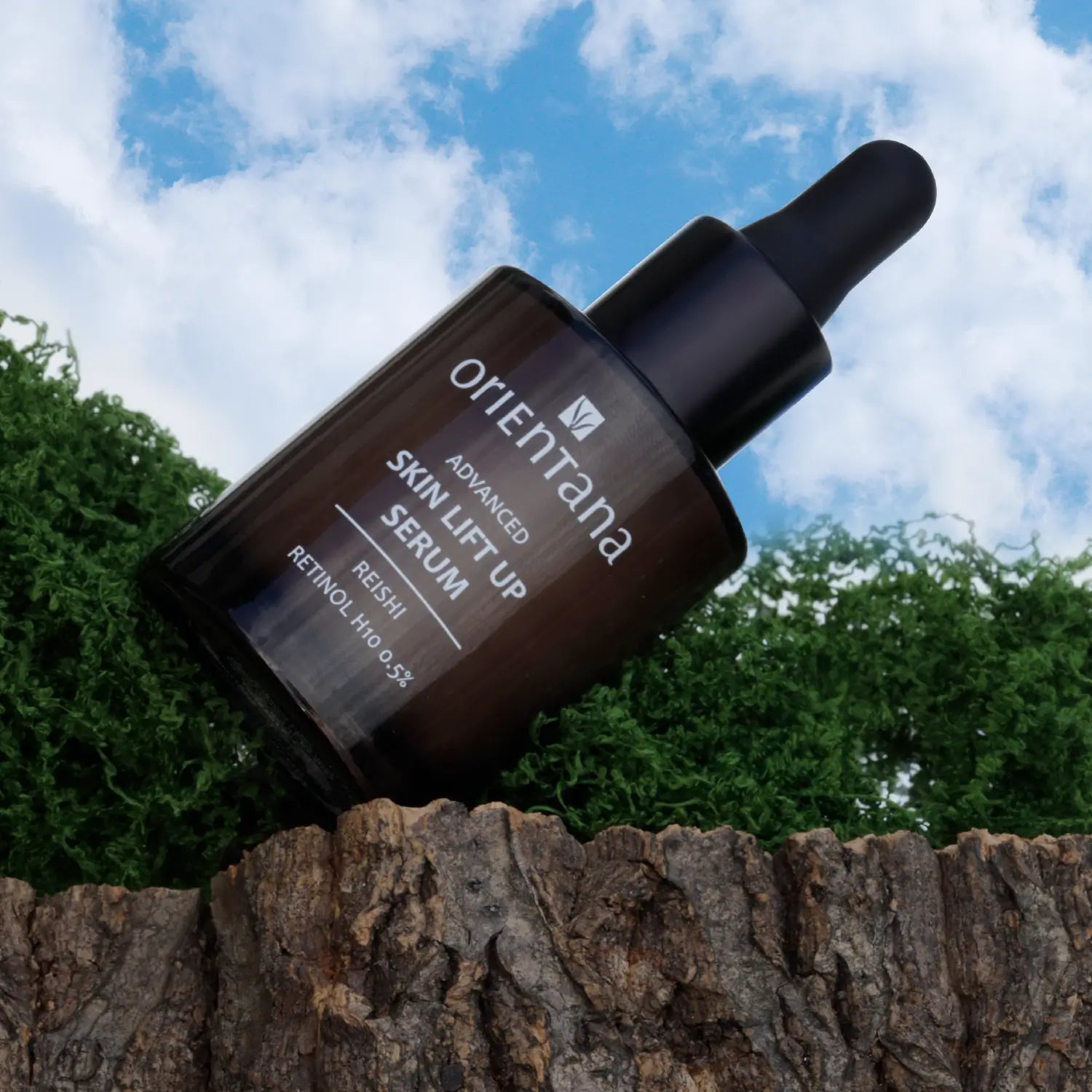 Serum z RETINOLEM H10 0,5% i REISHI 30 ml - Orientana na tle drzew Skin lift up serum