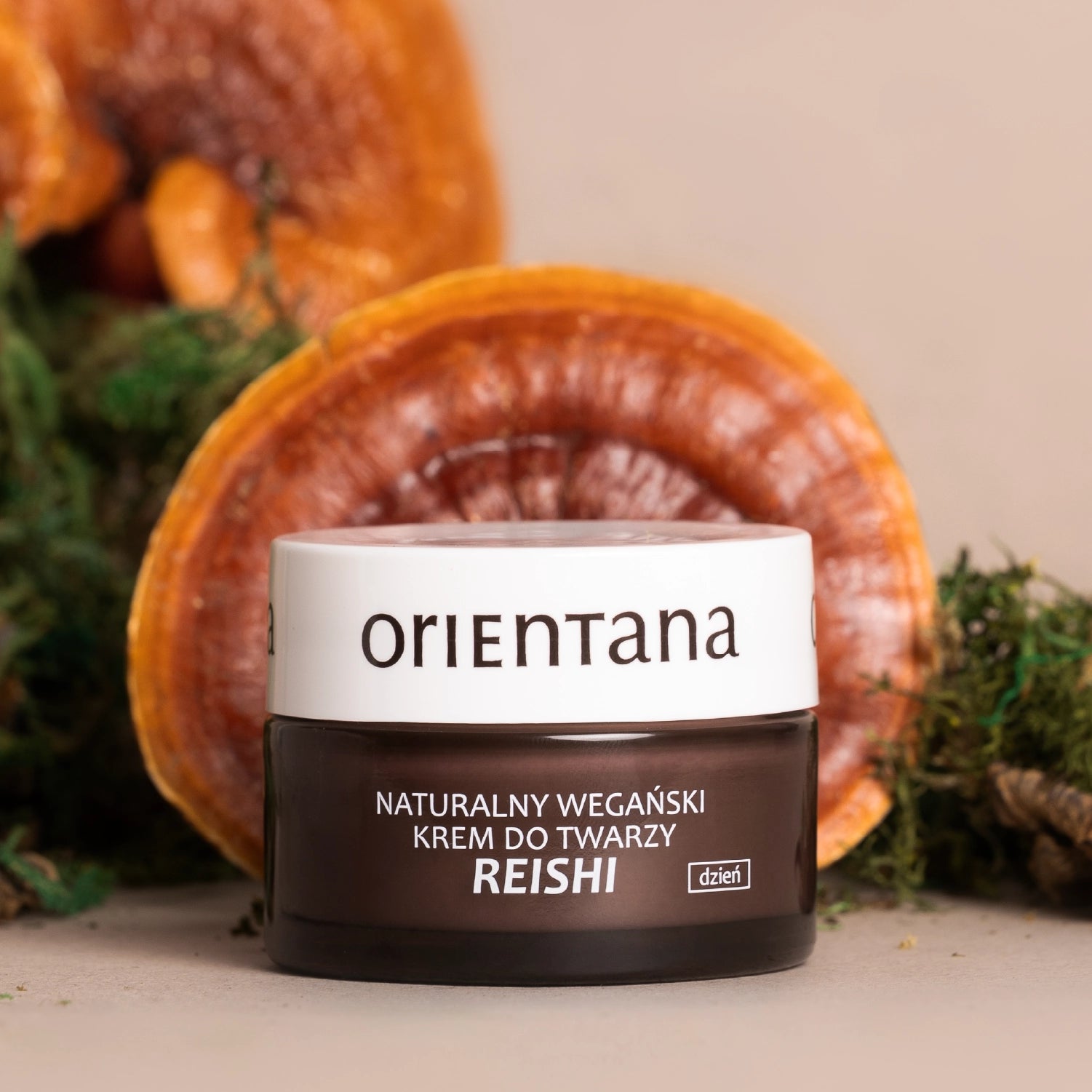 Ujedrnienie krem do twarzy reishi dzien