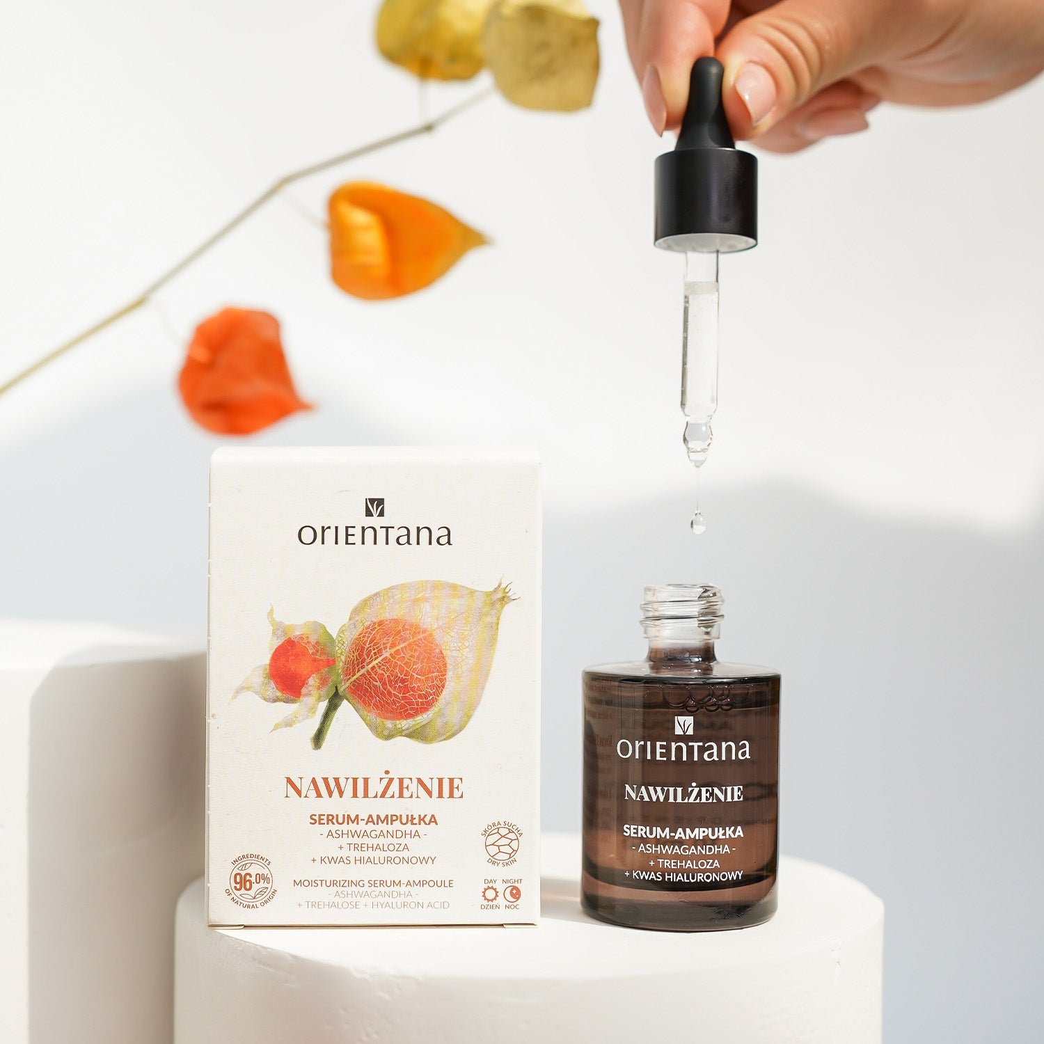 Nawilżające serum - ampułka ASHWAGANDHA TREHALOZA KWAS HIALURONOWY 30 ml - Orientana