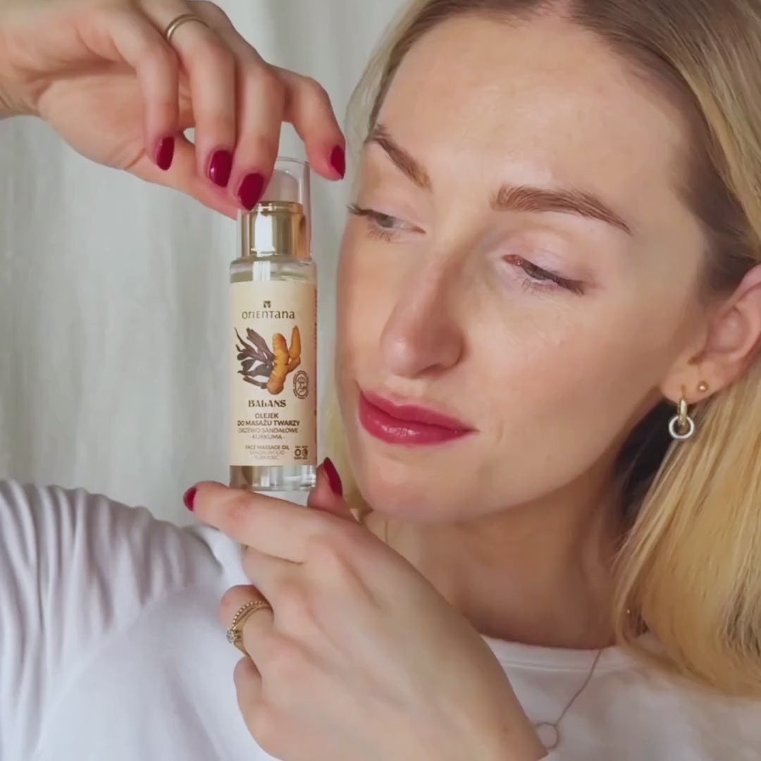 Load video: Olejek do masażu twarzy DRZEWO SANDAŁOWE i KURKUMA 30 ml - Orientana Jak stosować, konsystencja